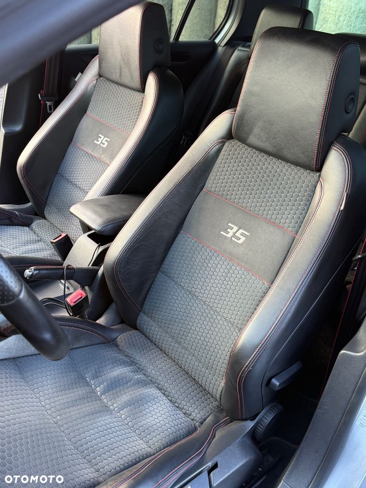 Volkswagen Golf 2.0 GTI DSG Edition 35 - 16