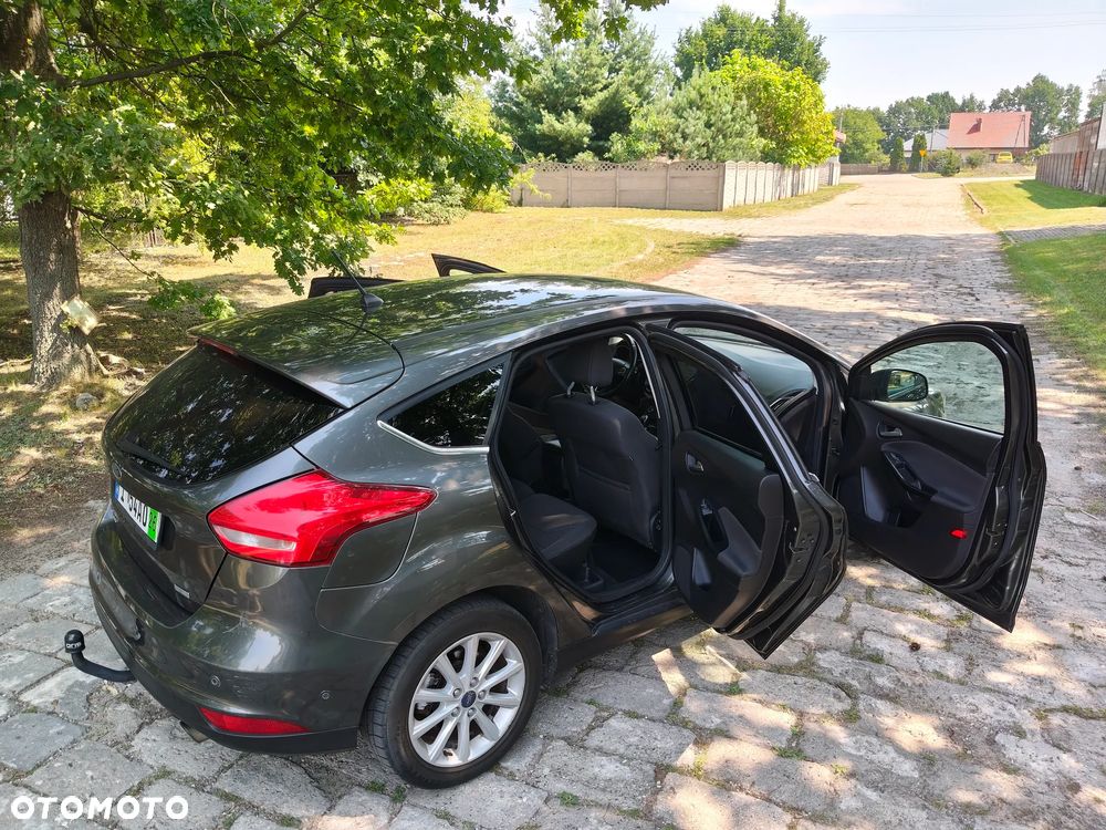 Ford Focus 1.5 EcoBoost Active Business - 4