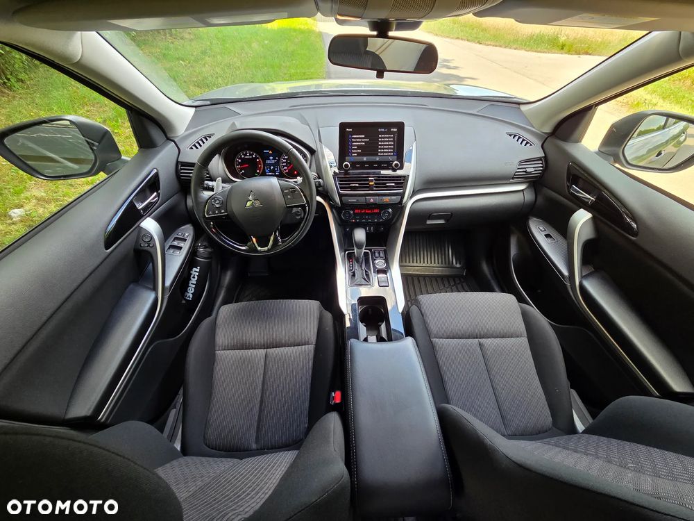 Mitsubishi Eclipse Cross 1.5 T GPF Instyle CVT 4WD - 11