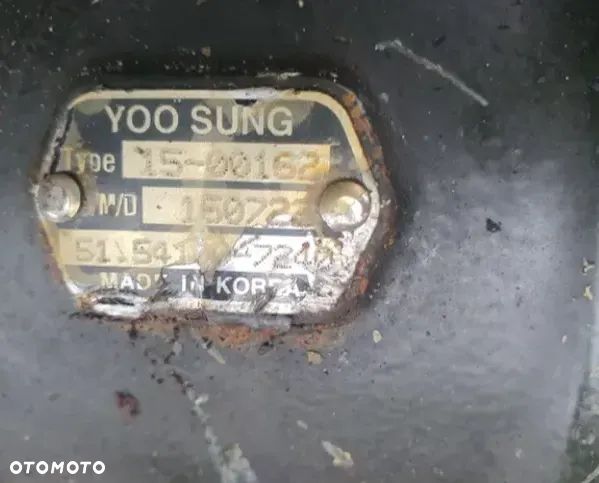 Kompresor, sprężarka powietrza Volvo Iveco Renault Man TGX Euro 6 Ls - 7