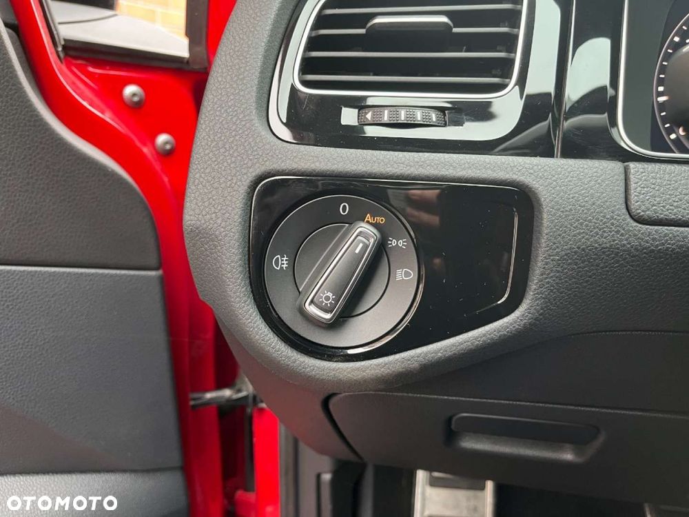 Volkswagen Golf 2.0 TSI GTI DSG - 17