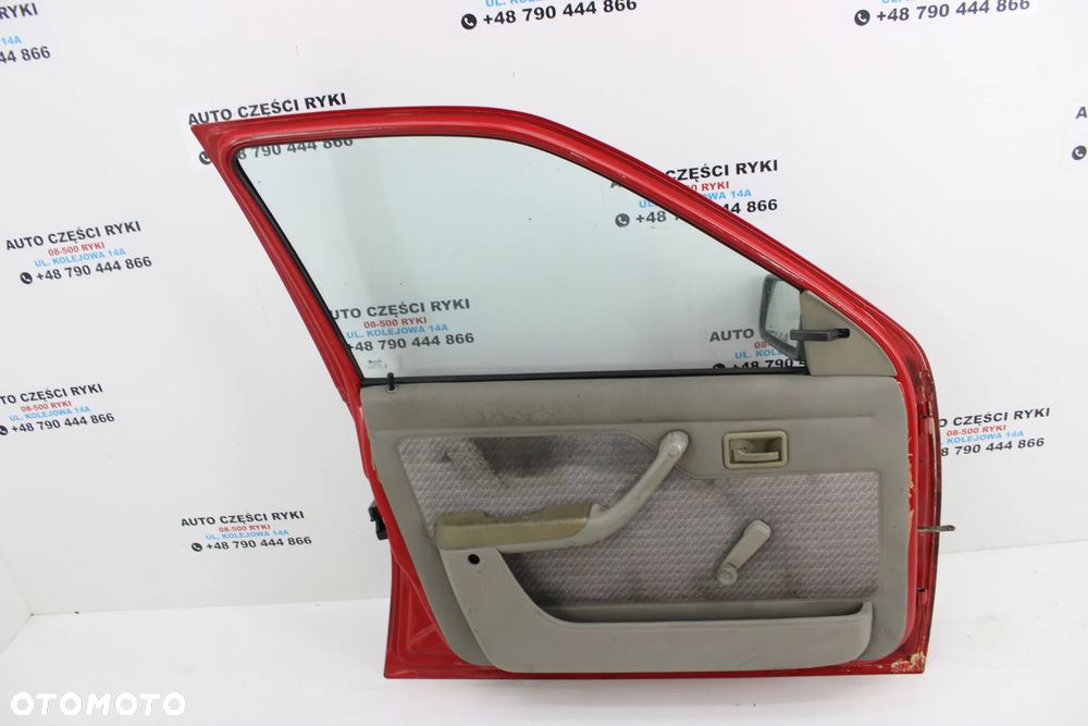 Opel Kadet 5D HB Drzwi Lewy  Przód  E547 - 7