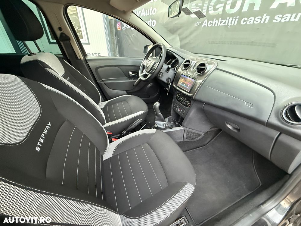 Dacia Logan Stepway 0.9 TCe Prestige - 18