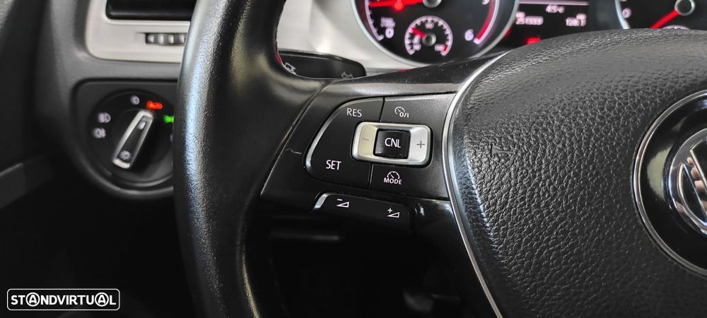 VW Golf Variant 1.6 TDi Sportline - 36