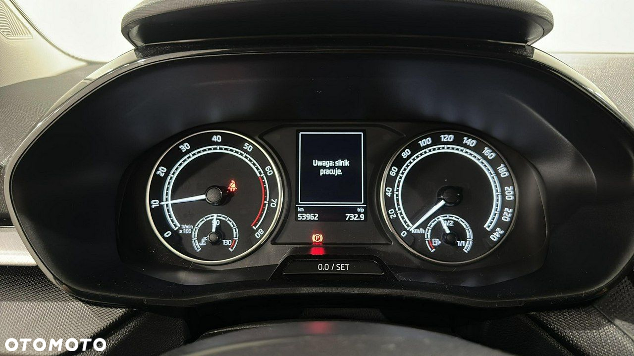 Skoda Fabia 1.0 Ambition - 17