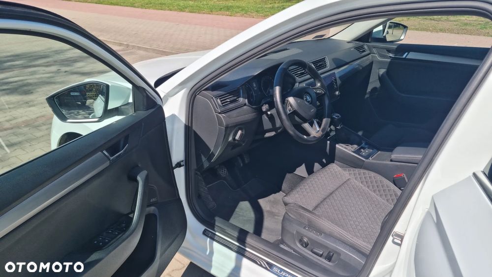 Skoda Superb 2.0 TDI Style - 9