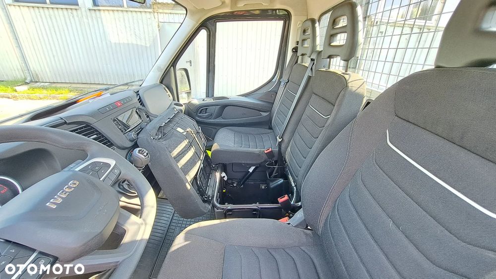 Iveco DAILY 35C18H - 28
