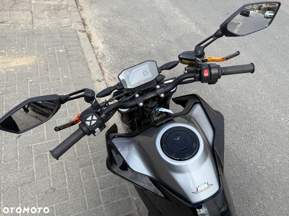 KTM Duke - 10
