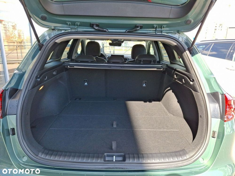 Kia Ceed 1.5 T-GDI Tribute DCT - 13