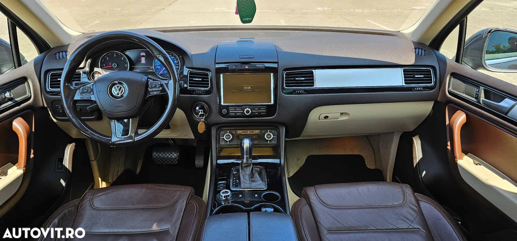 Volkswagen Touareg 3.0 V6 TDI BMT - 14