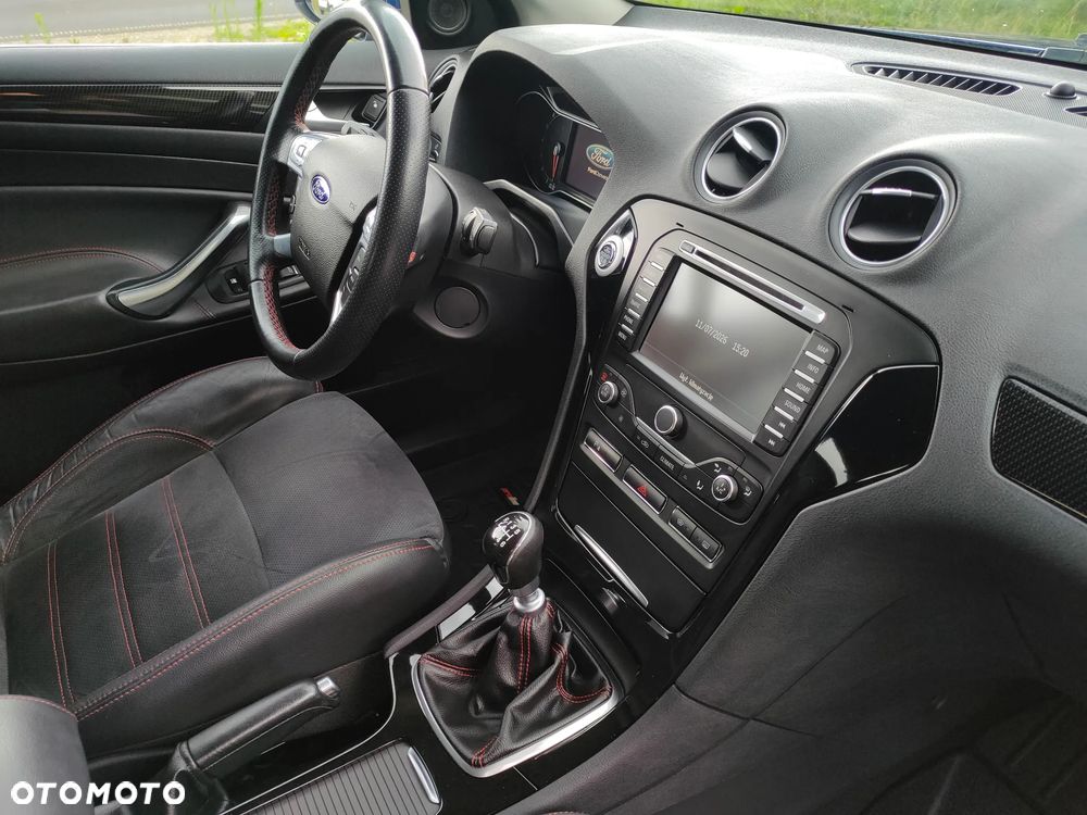 Ford Mondeo 2.0 EcoBoost Titanium S - 22