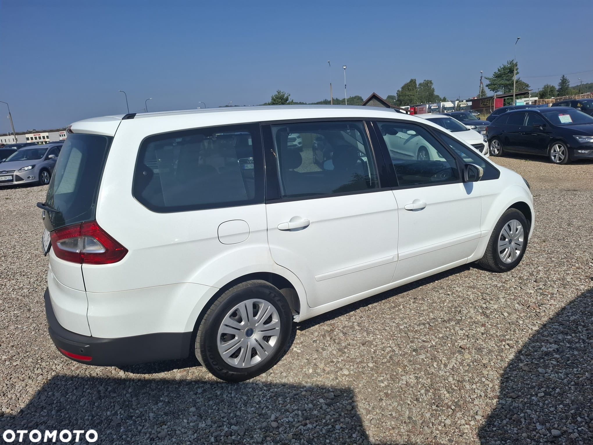 Ford Galaxy - 10