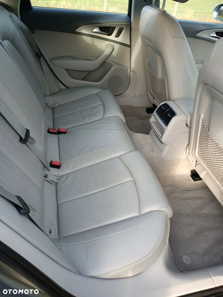 Audi A6 Avant - 18