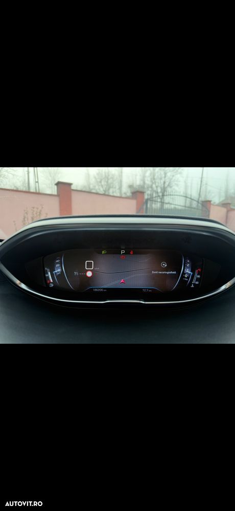 Peugeot 3008 BlueHDi 130 Stop & Start EAT8 Active - 12