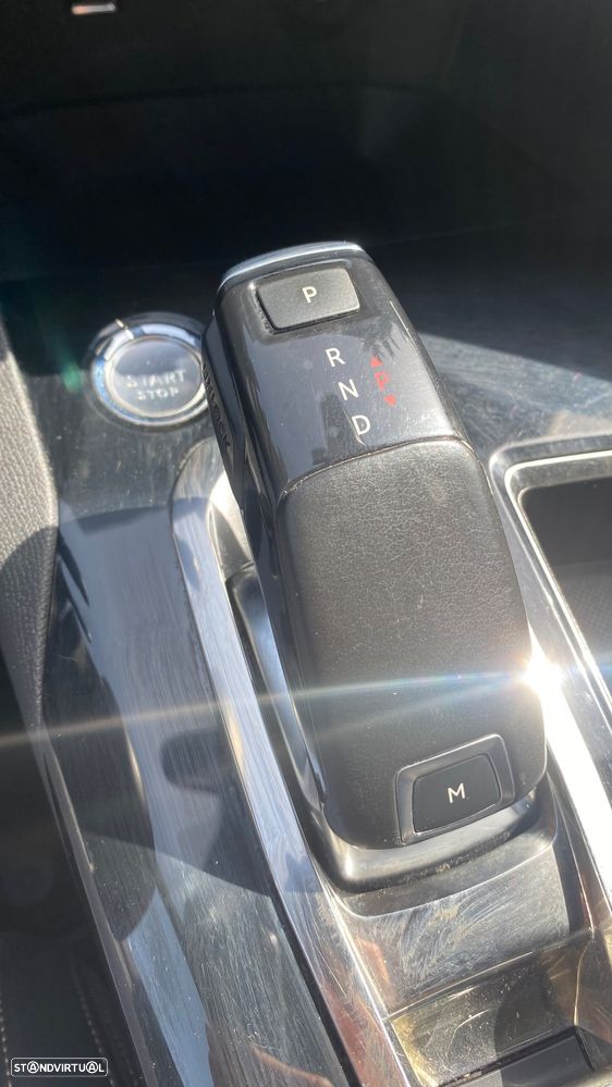 Peugeot 5008 1.5 BlueHDi GT Line EAT8 - 52