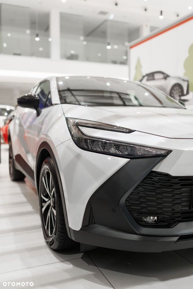 Toyota C-HR - 5