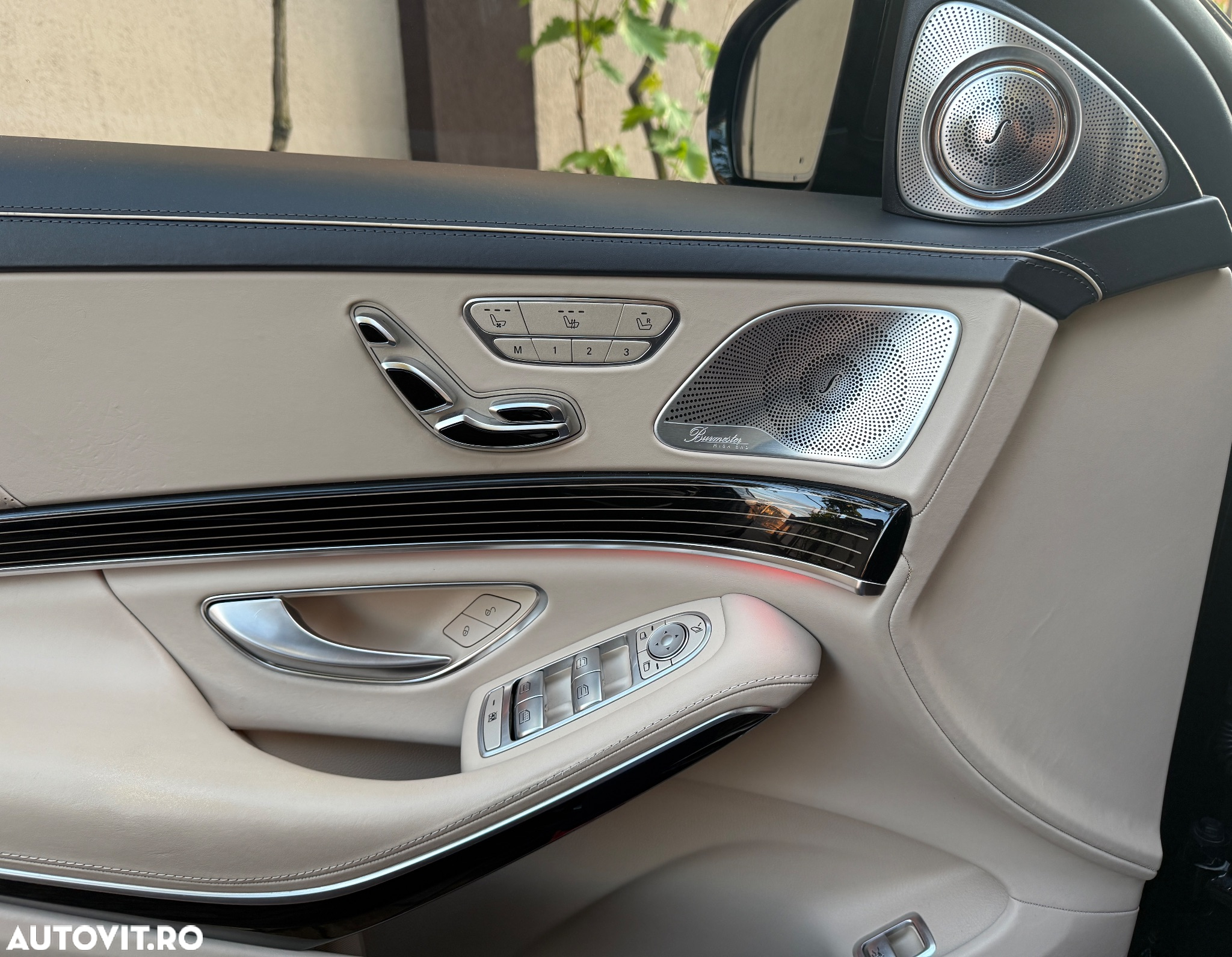 Mercedes-Benz S 560 4Matic 9G-TRONIC - 16