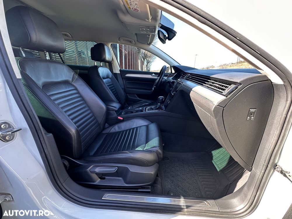 Volkswagen Passat 2.0 TDI DSG R Executive - 13