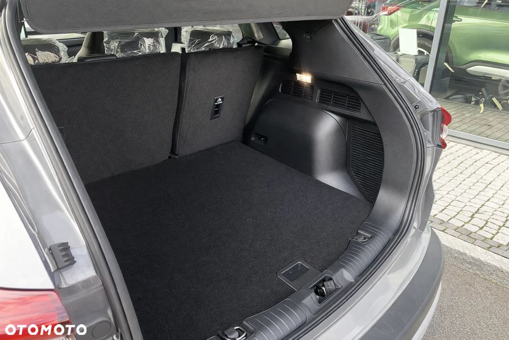 Ford Kuga 2.5 FHEV FWD ST-Line eCVT - 13