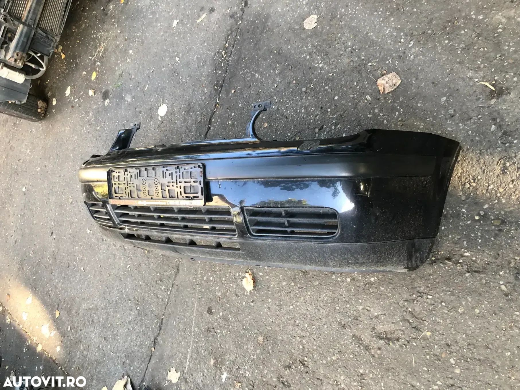 Bara fata VW Volkswagen Golf 4 negru 2002 - 1