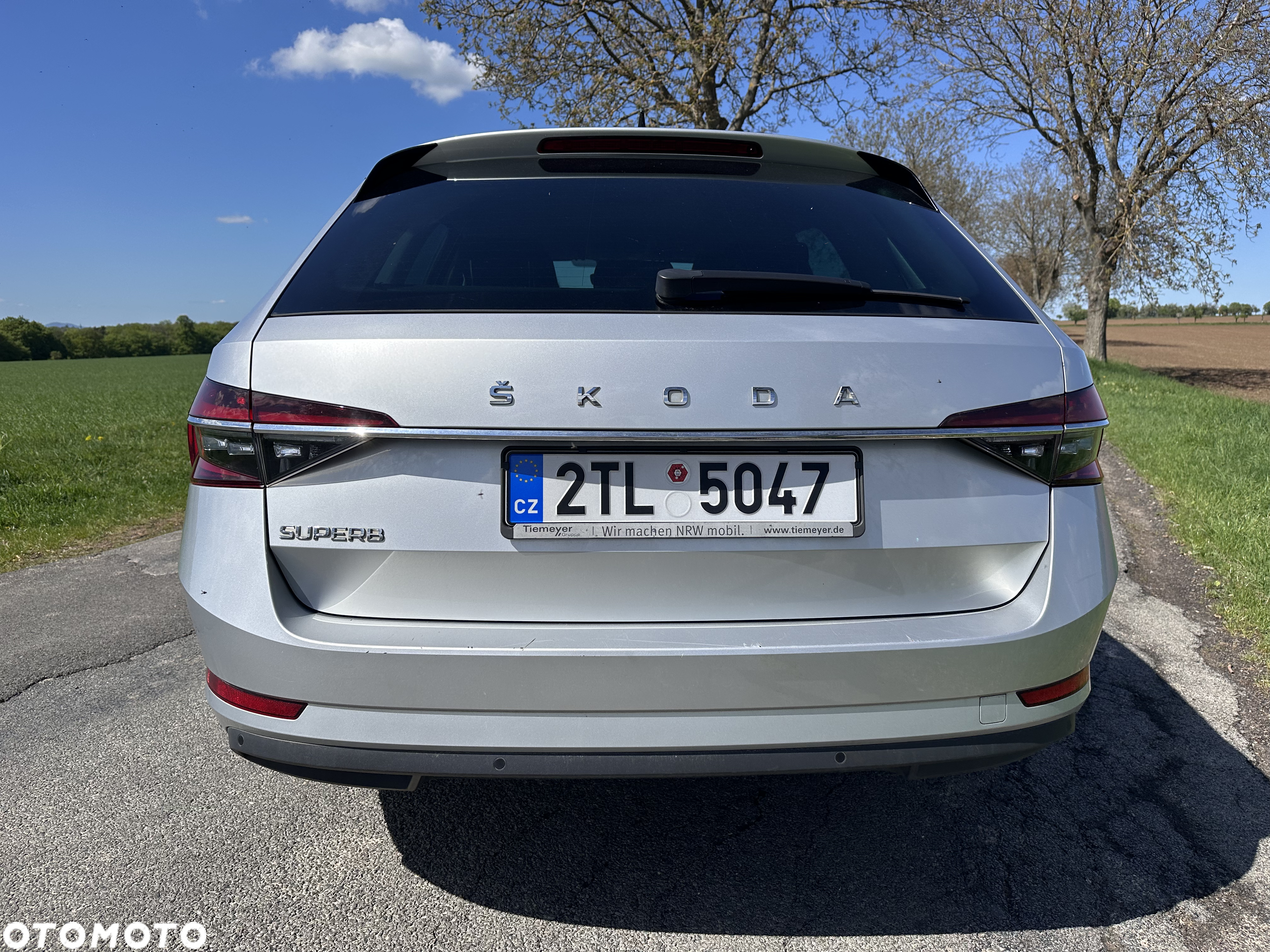 Skoda Superb Combi 2.0 TDI DSG Style - 6