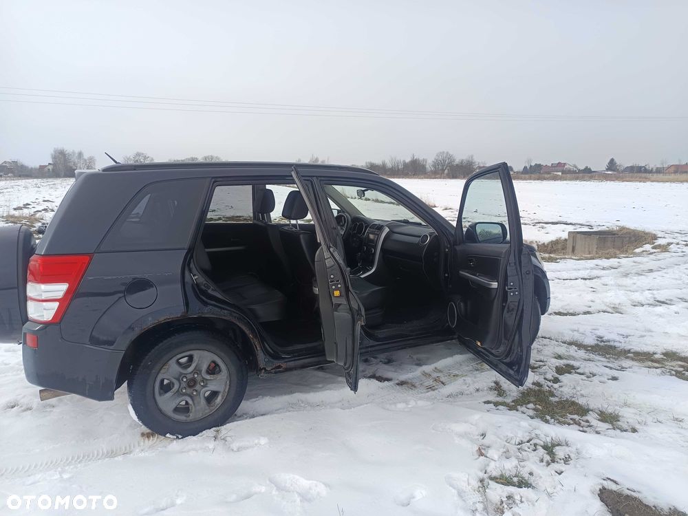 Suzuki Vitara - 5