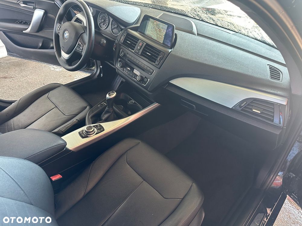 BMW Seria 1 114i Sport Line - 6
