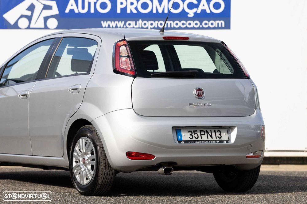 Fiat Punto 1.2 Lounge S&S - 11