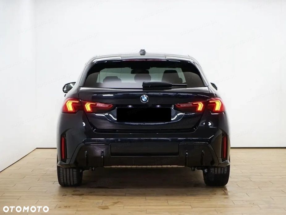 BMW Seria 1 120 mHEV - 3