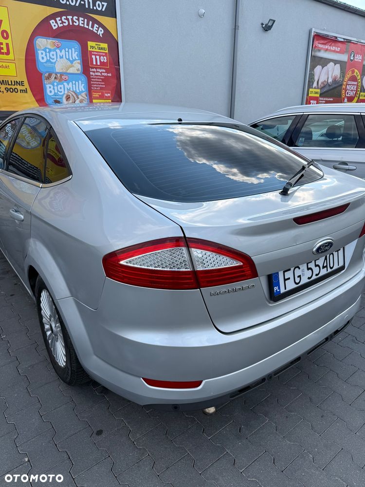 Ford Mondeo 2.0 TDCi Ambiente - 16