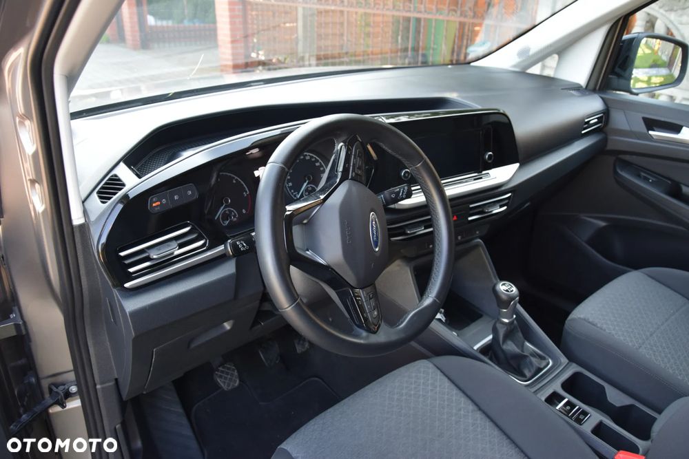Ford Tourneo Connect 2.0 EcoBlue Allrad TITANIUM - 12