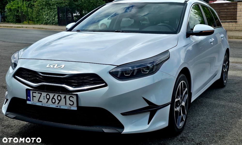 Kia Ceed 1.5 T-GDI Business Line Plus - 18