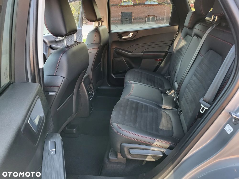 Ford Kuga 2.0 EcoBlue mHEV FWD Titanium X - 12