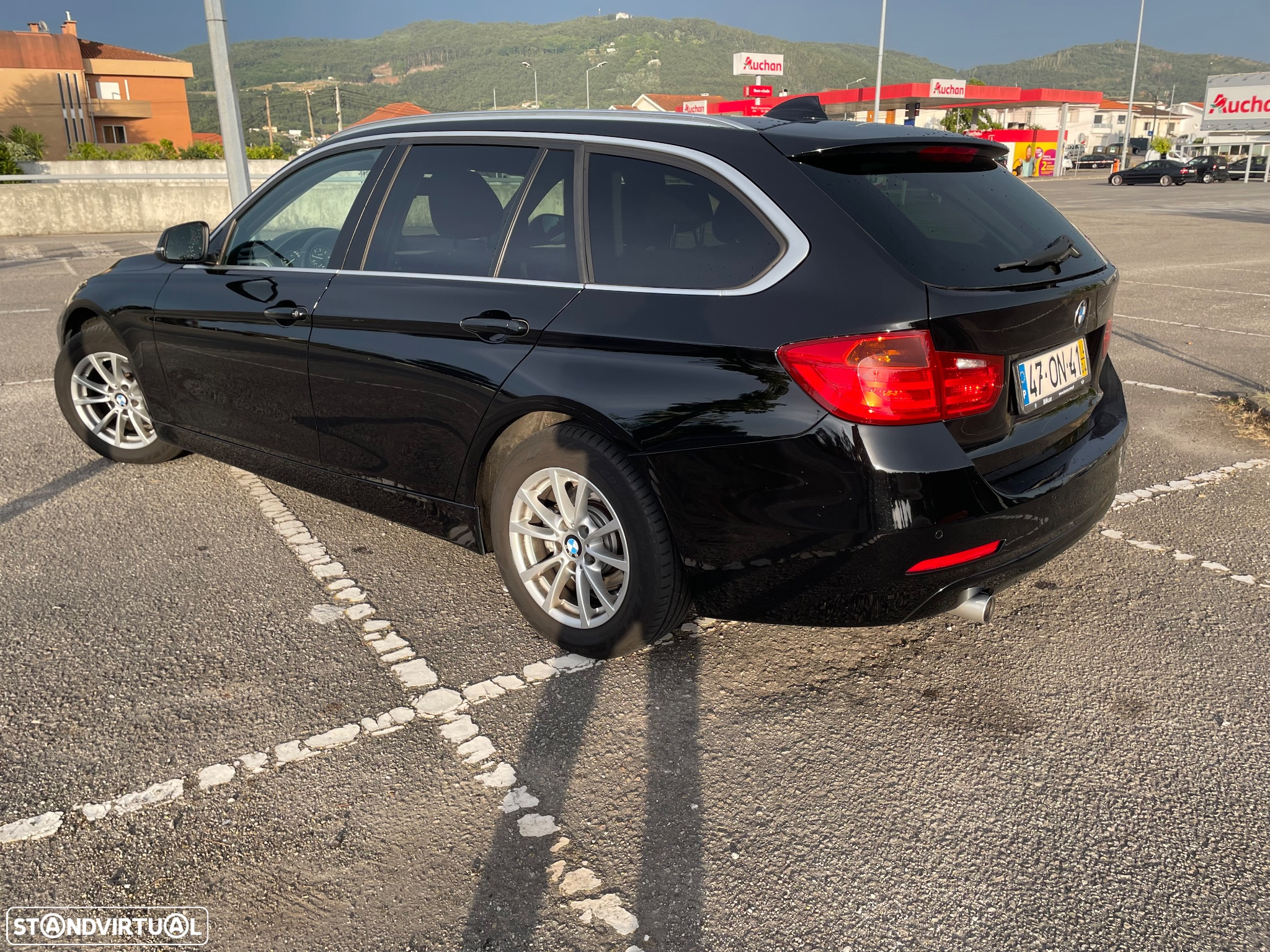 BMW 318 d Touring Auto - 3