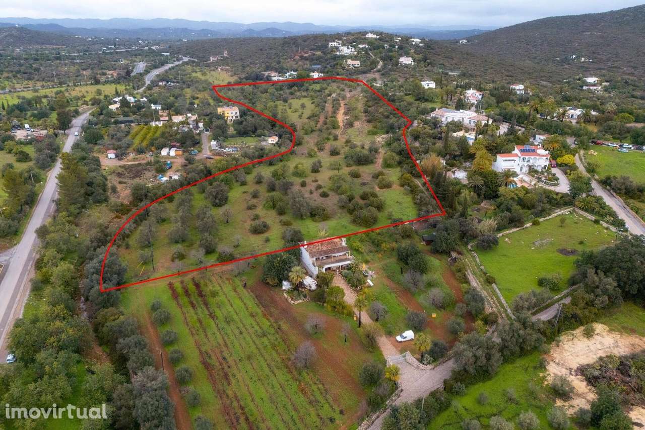 Terreno rústico com 45.941m2, junto ao Hotel Vila Monte em Moncarapach - Grande imagem: 2/20