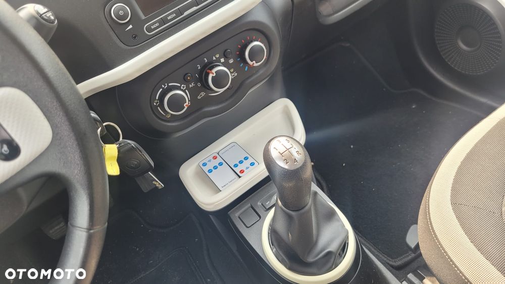Renault Twingo SCe 70 Start&Stop Intens - 18