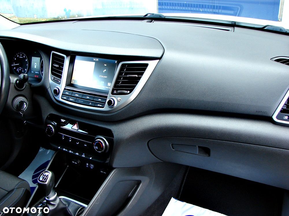 Hyundai Tucson 1.6 GDI BlueDrive Comfort 2WD - 19