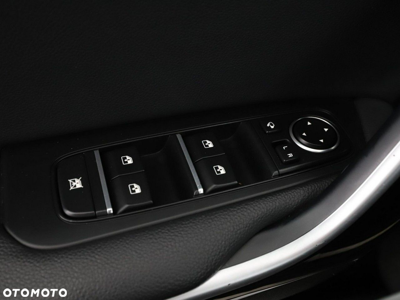 Kia Ceed SW 1.6 GDI DCT OPF Plug-in-Hybrid Spirit - 38