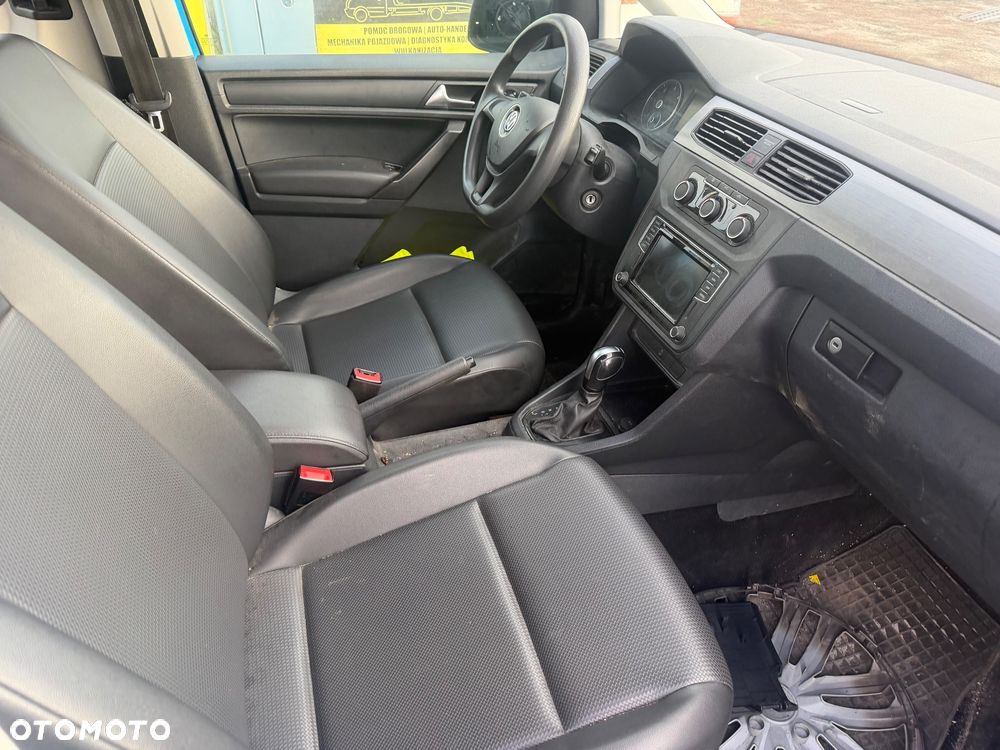 Volkswagen Caddy - 10
