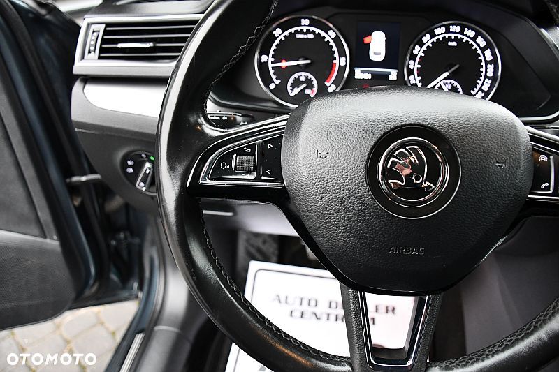 Skoda Superb 1.6 TDI Style Greenline - 18