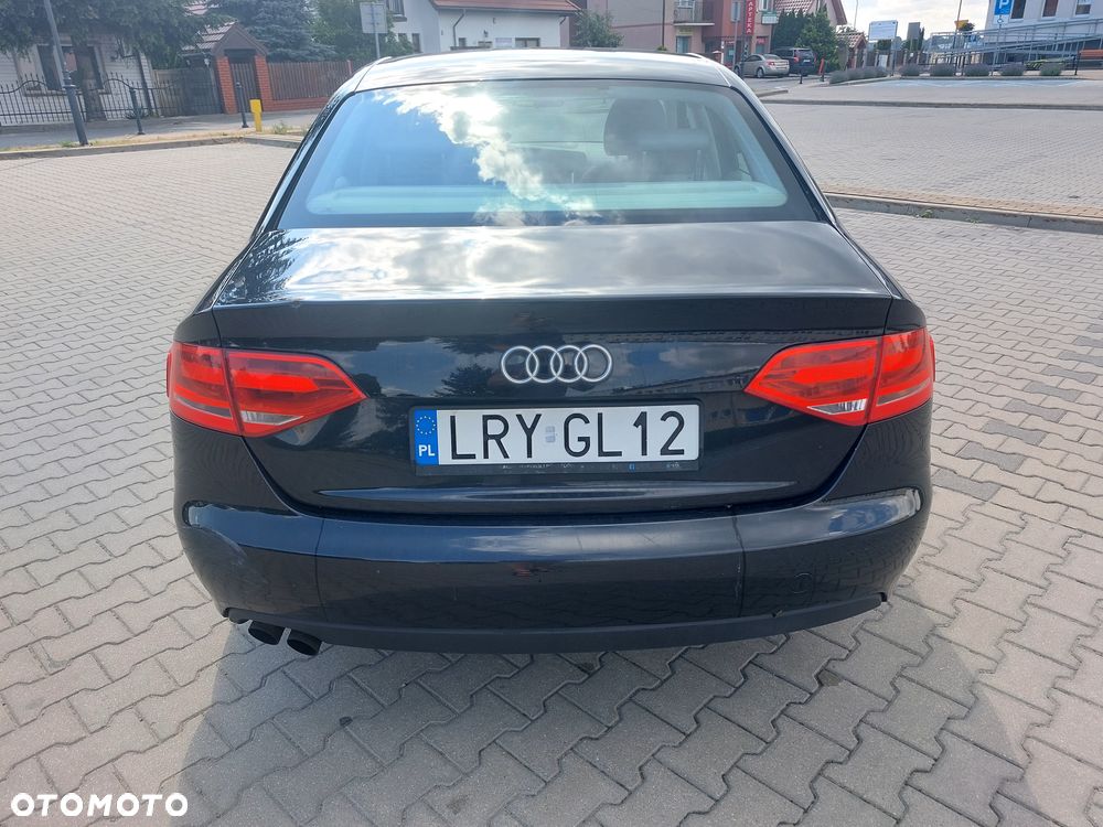Audi A4 Limousine 2.0 TDI - 12