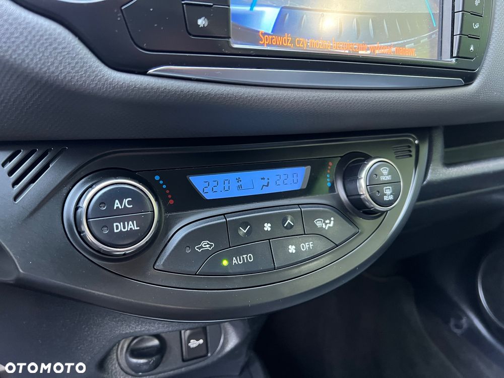 Toyota Yaris 1.5 VVT-i Comfort - 12