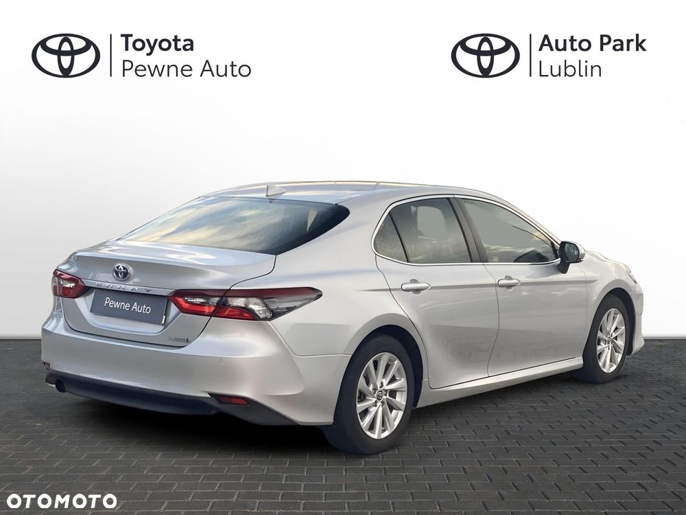 Toyota Camry 2.5 Hybrid Comfort CVT - 6