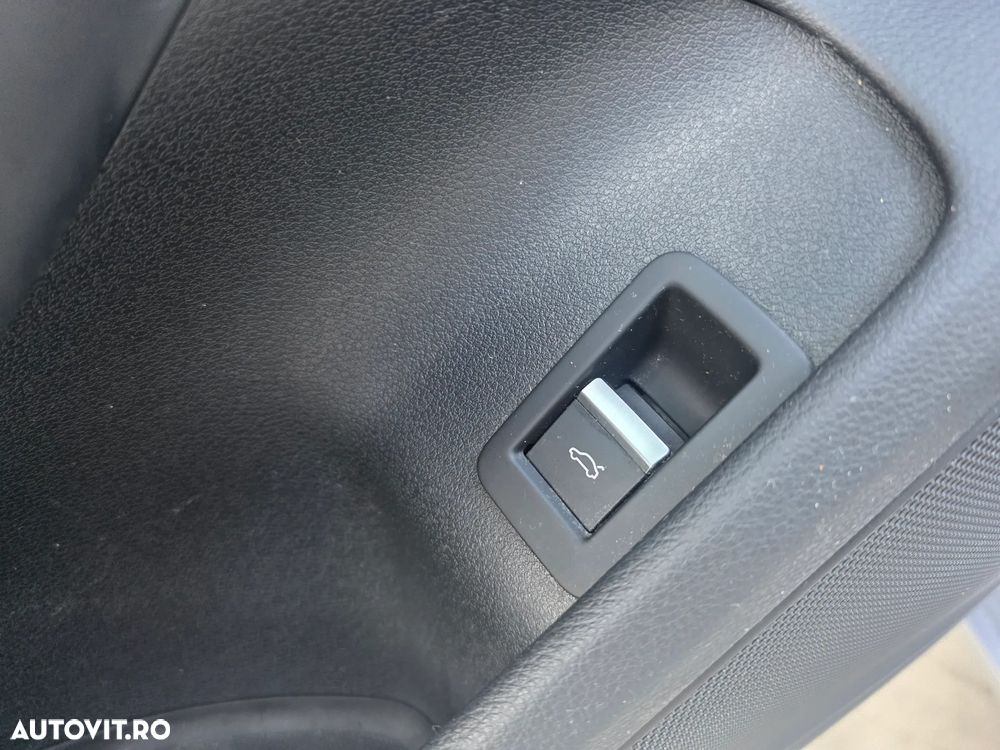 Audi A4 Avant 2.0 TDI ultra S tronic - 18