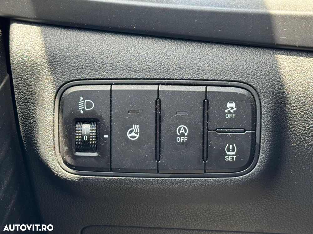 Hyundai i20 1.0 T-GDi M/T ISG LED Line Line - 18