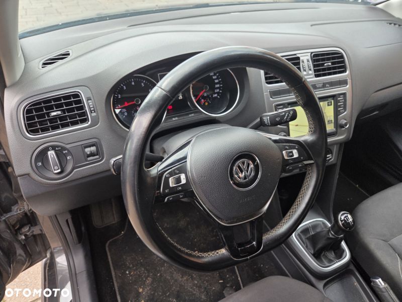 Volkswagen Polo 1.2 TSI Blue Motion Technology Lounge - 18