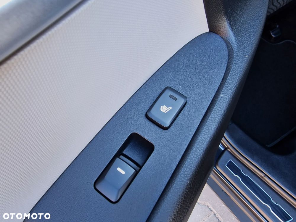 Kia Sportage 2.0 CRDI 184 AWD Platinum Edition - 25