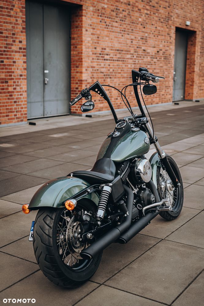 Harley-Davidson Dyna Street Bob - 2