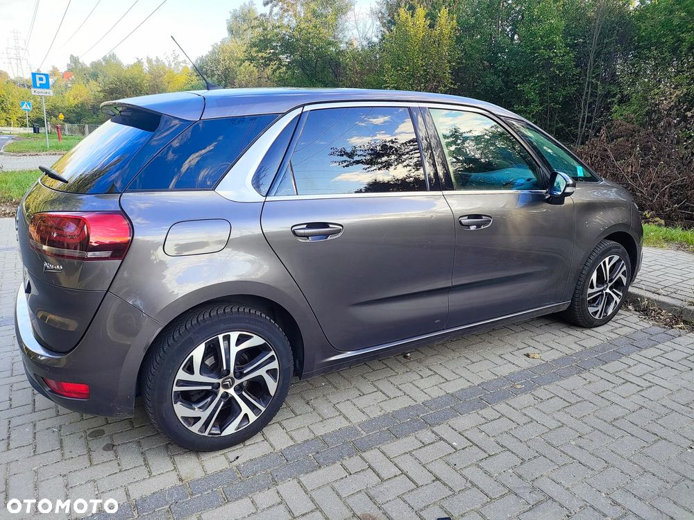 Citroën C4 Picasso 1.2 PureTech MoreLife - 23