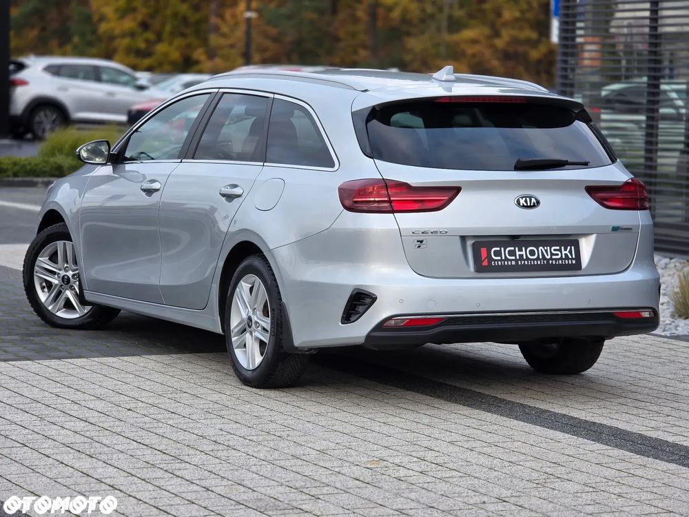 Kia Ceed 1.6 CRDi SCR L Business Line Plus DCT - 6